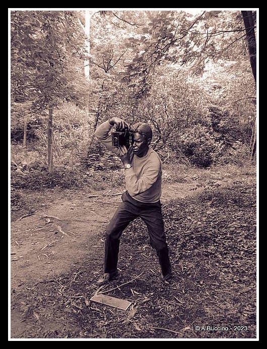 Sightseeing, Seward Johnson, Willowwood Arboretum, b/w, ABuccino