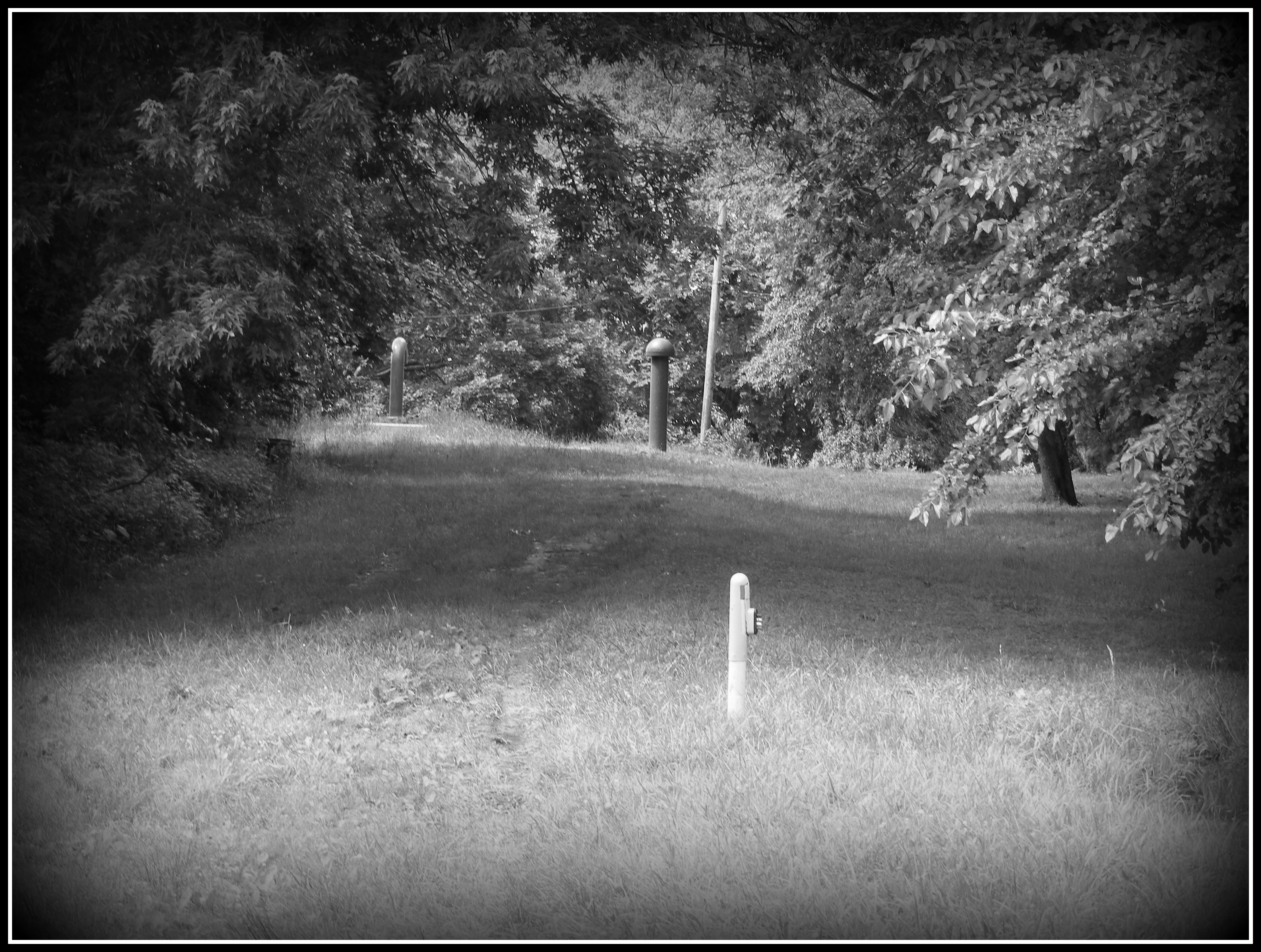 Belleville pipeline, near Newark Place and Chestnut Street, photo copyright 2011 by Anthony Buccino, all rights reserved.