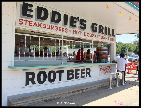 Root Beer, Steakburgers, hot dogs,Eddie’s Grill, Geneva on the Lake, Ohio, © A Buccino 