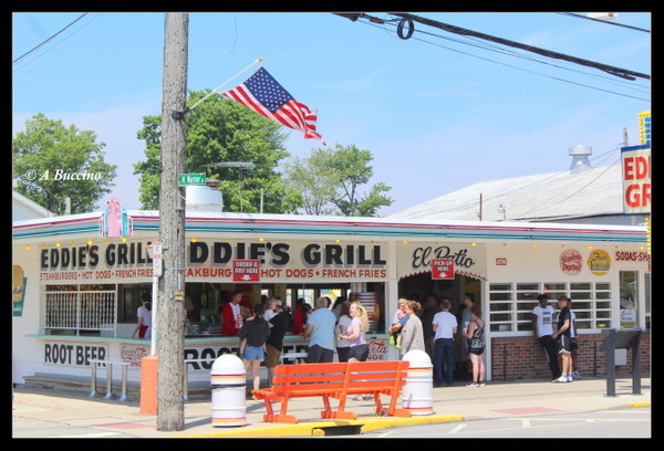 Shortest line EVER, Eddies Grill, Geneva on the Lake, Ohio,  A Buccino 