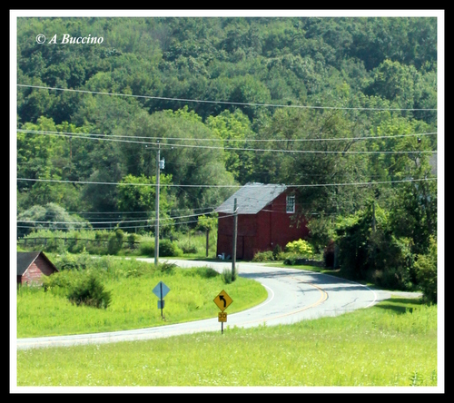 Red Barn Ahead, NJ Roadtrip, Barns, Sussex County, July 2023, © A Buccino